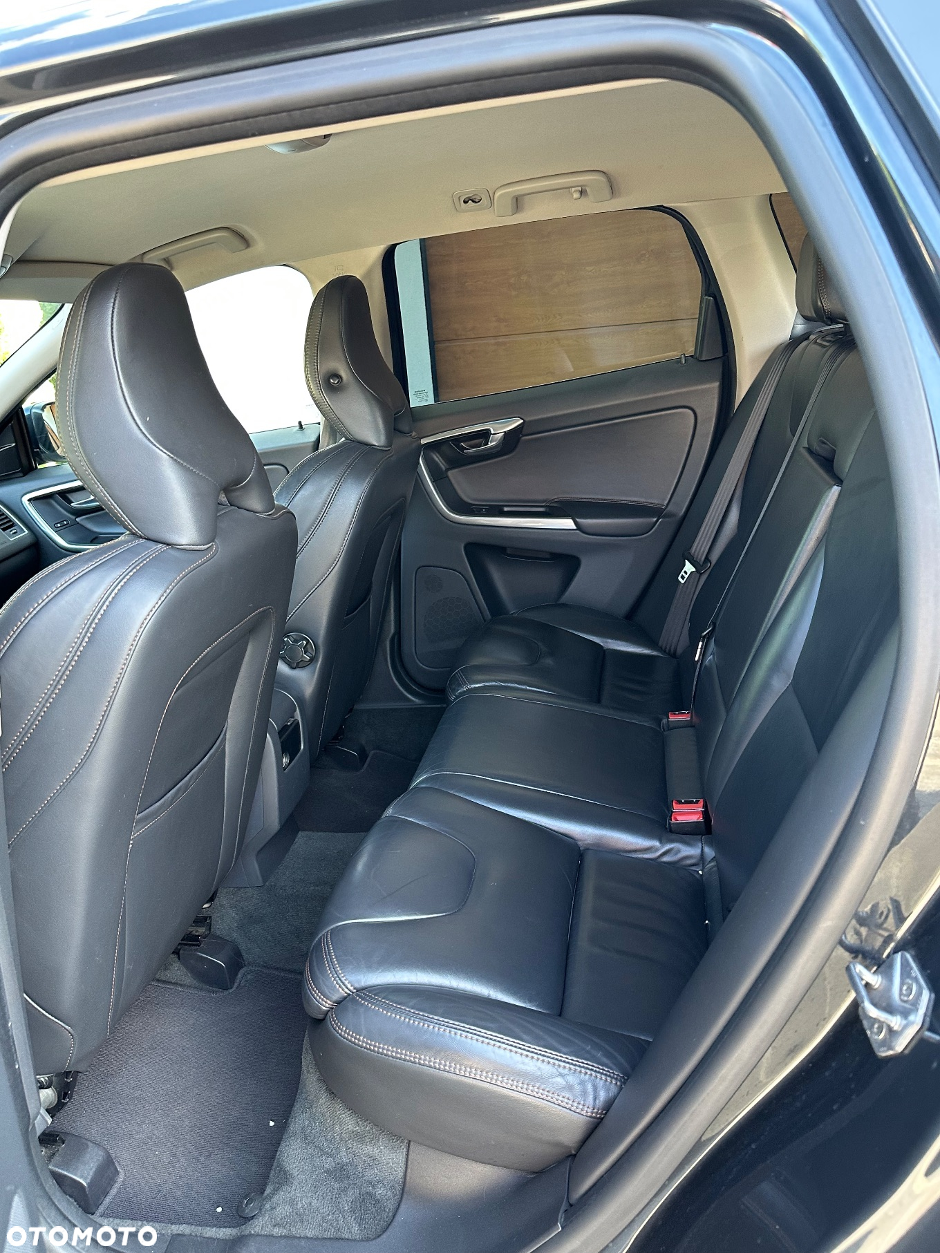Volvo XC 60 D4 Geartronic Summum - 13