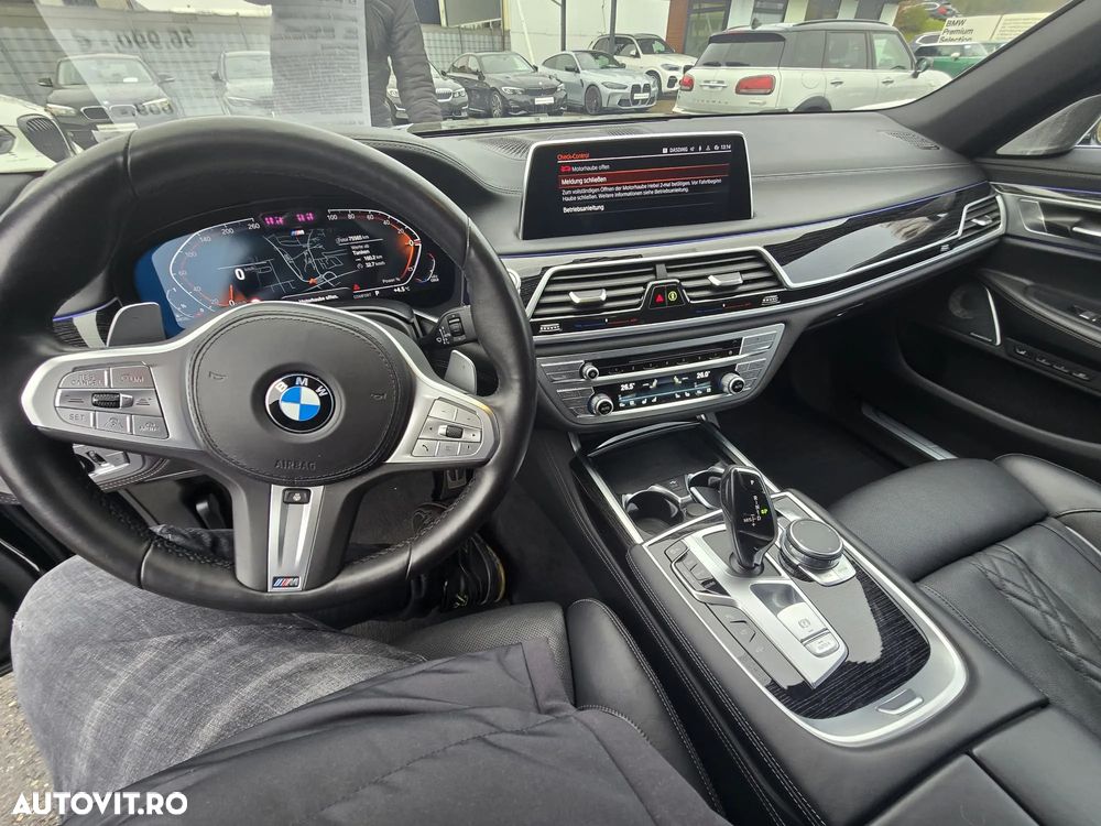 BMW Seria 7 Active L Edition Exclusive - 32