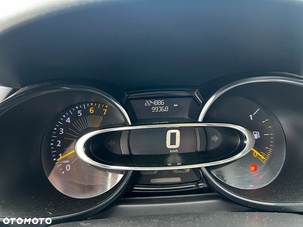 Renault Clio - 20