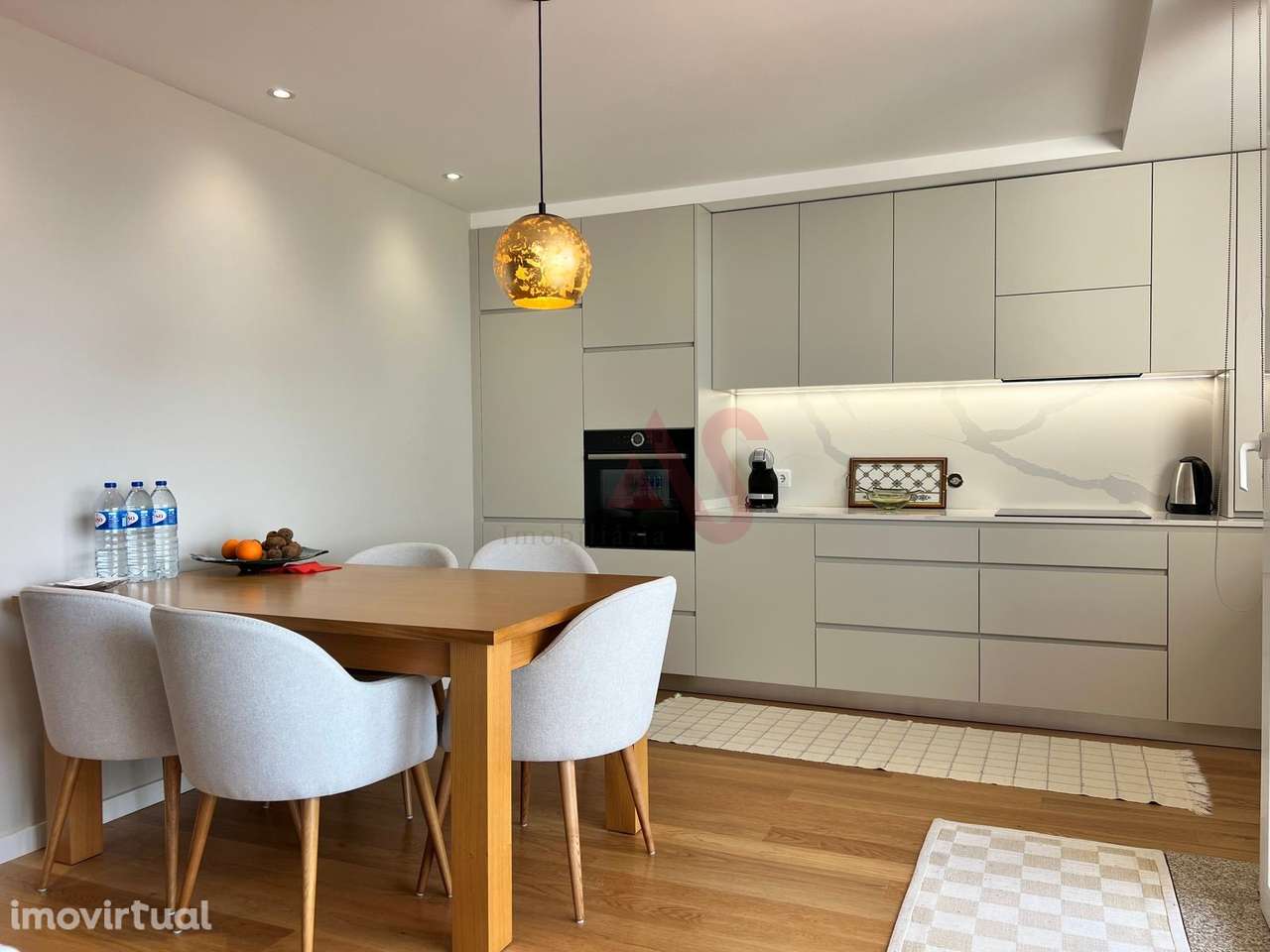 Apartamento T2 na Foz do Douro na 2ª linha de praia - Grande imagem: 3/17