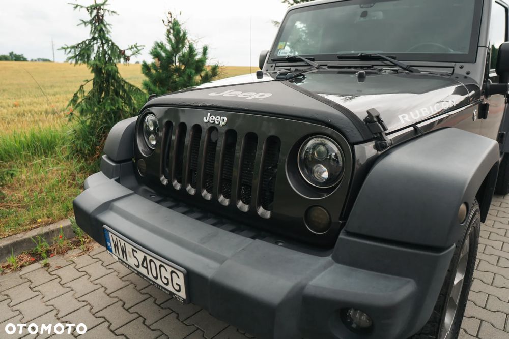 Jeep Wrangler 3.6 Unlim Rubicon - 19