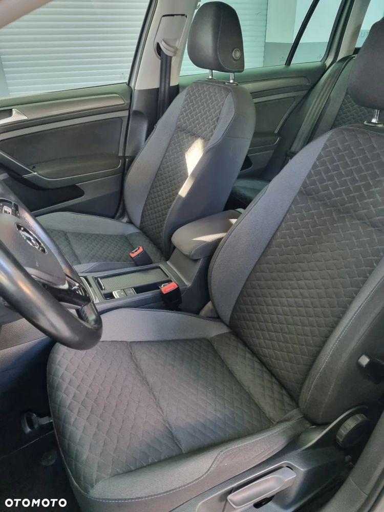 Volkswagen Golf 2.0 TDI Join - 10