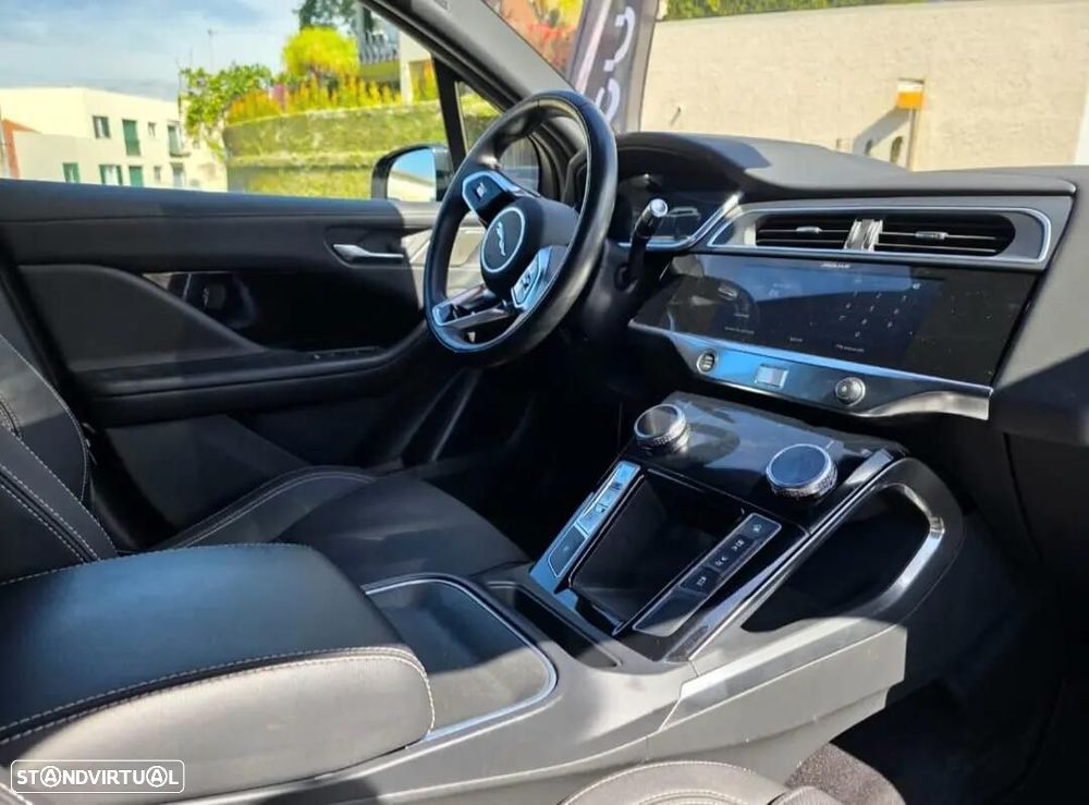 Jaguar I-Pace EV400 R-Dynamic SE AWD - 13
