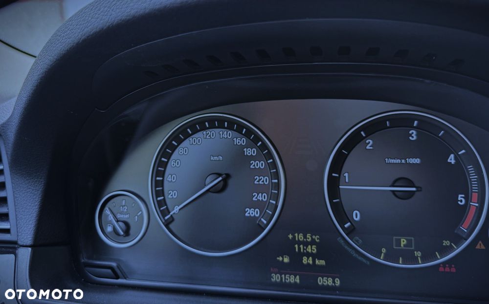 BMW Seria 5 - 17