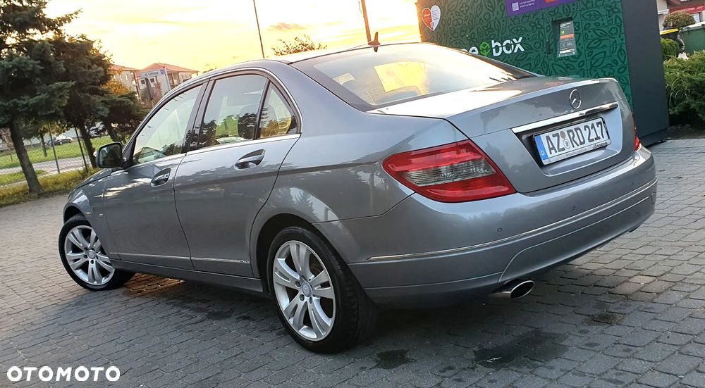 Mercedes-Benz Klasa C - 16