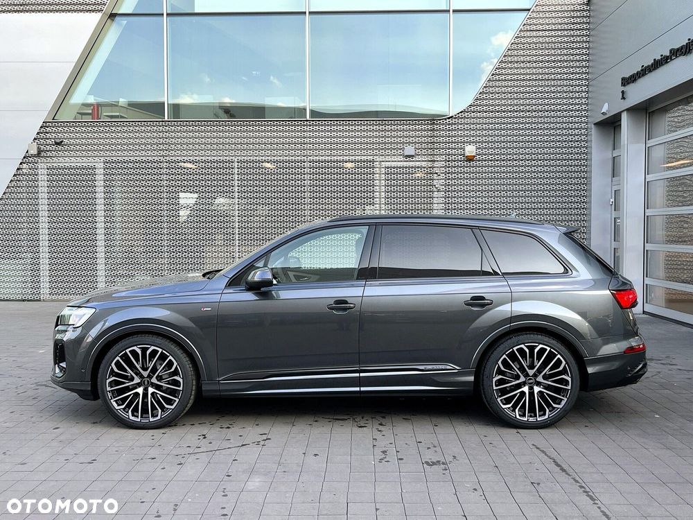 Audi Q7 - 11