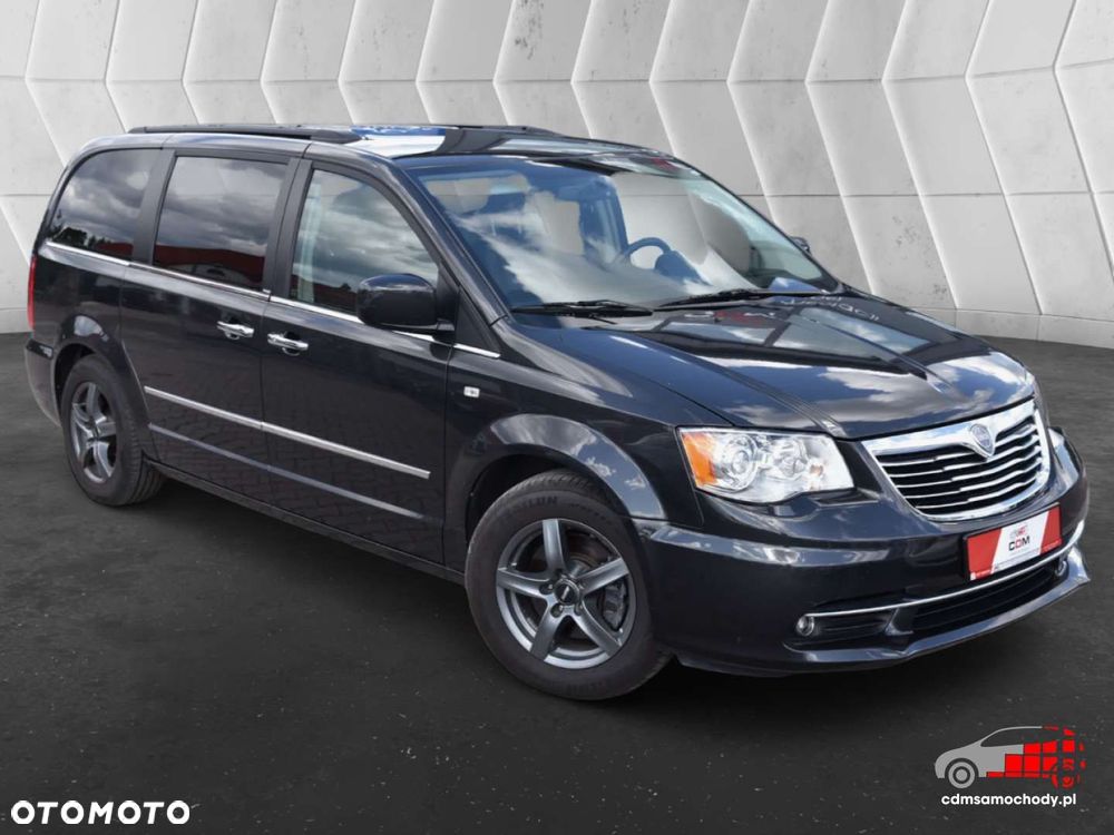 Lancia Voyager - 4
