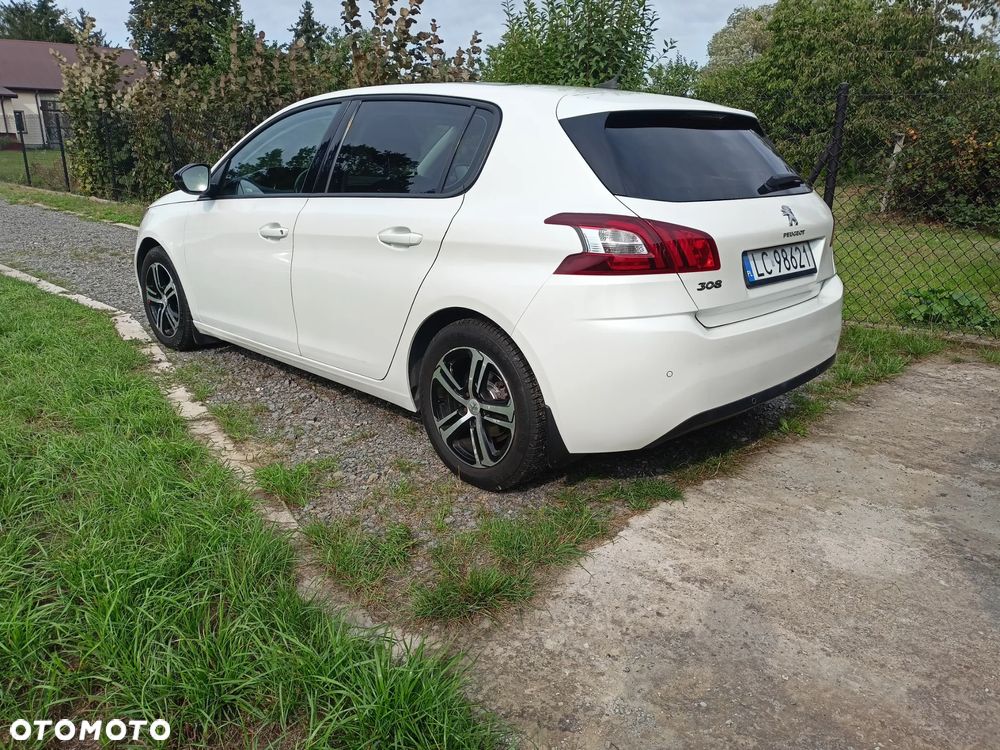 Peugeot 308 - 3