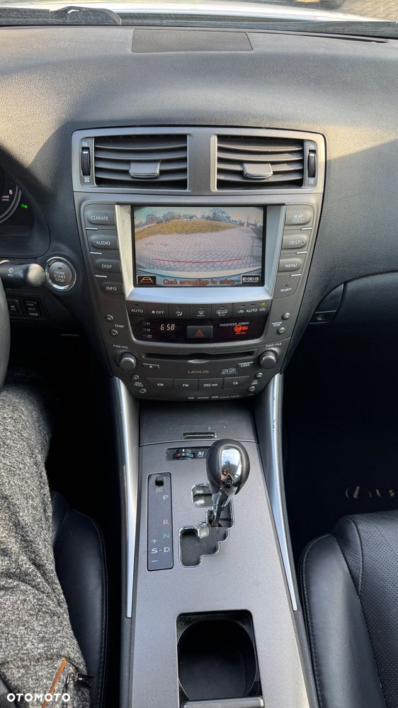 Lexus IS 250 Prestige - 17
