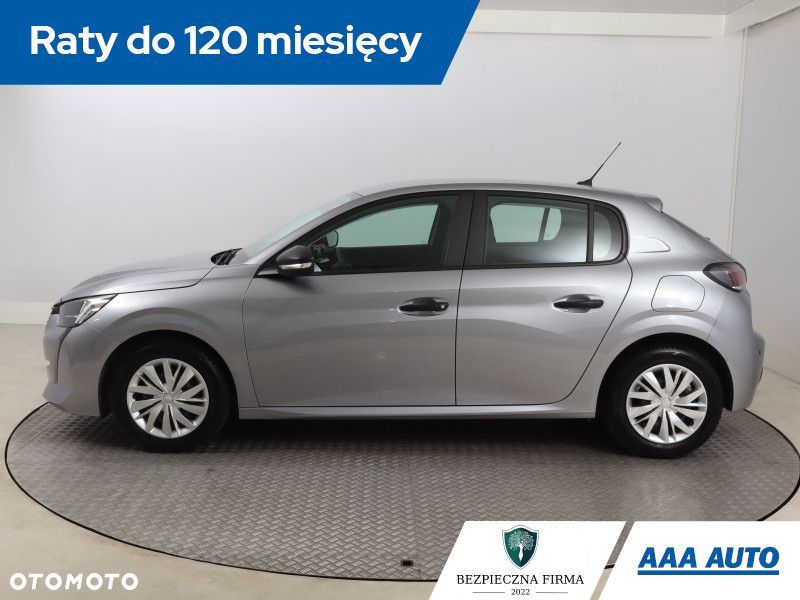 Peugeot 208 - 4