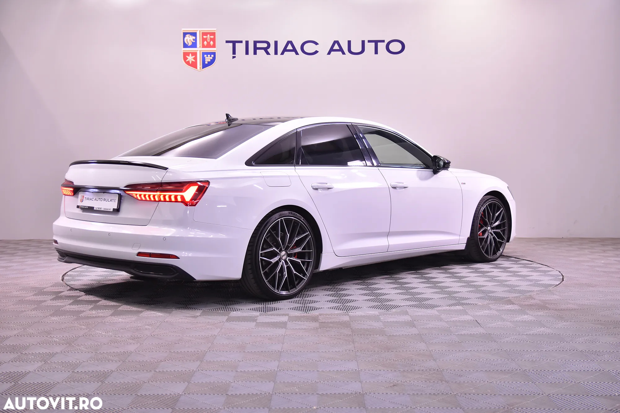 Audi A6 55 TFSI quattro S tronic S line - 5