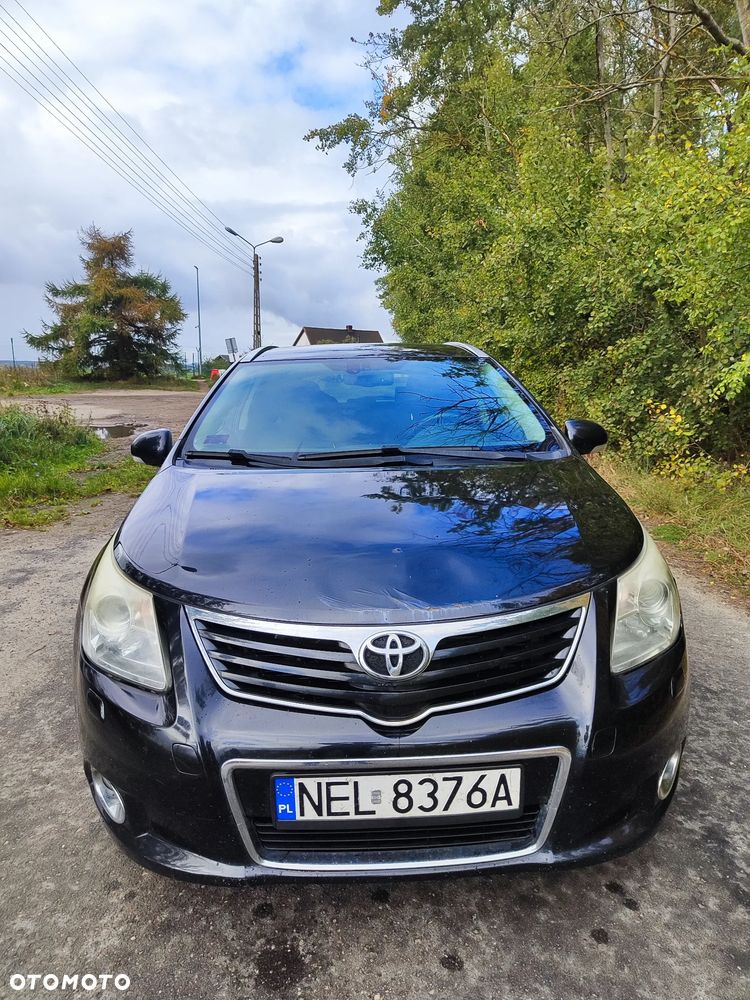 Toyota Avensis 2.0 D-4D Sol - 2
