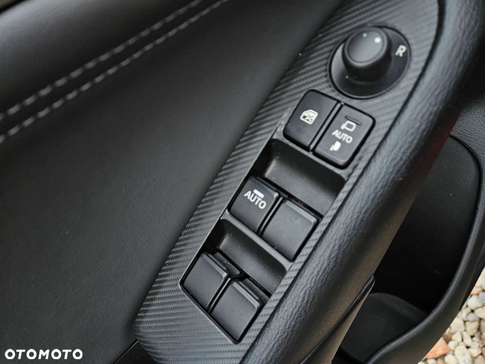 Mazda CX-3 SKYACTIV-G 120 FWD Sports-Line - 24