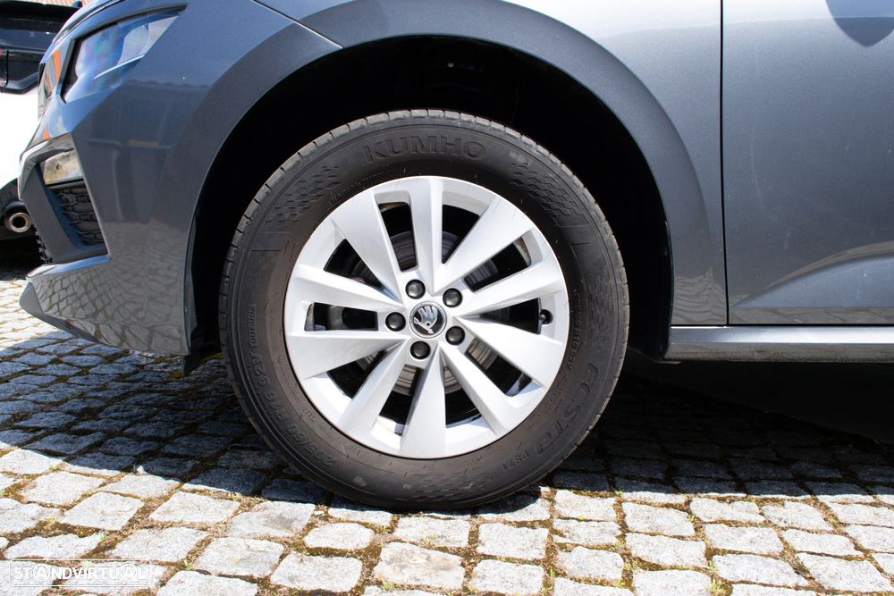 Skoda Kamiq 1.0 TSI Selection DSG - 13