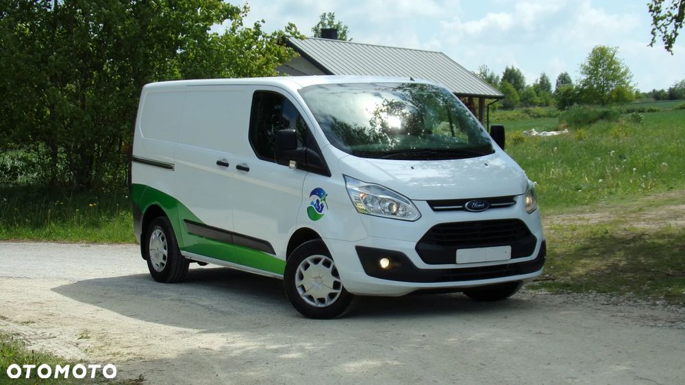 Ford TRANSIT CUSTOM 2.2TDCi * KLIMA * NAVI * ZADBANY ! - 2