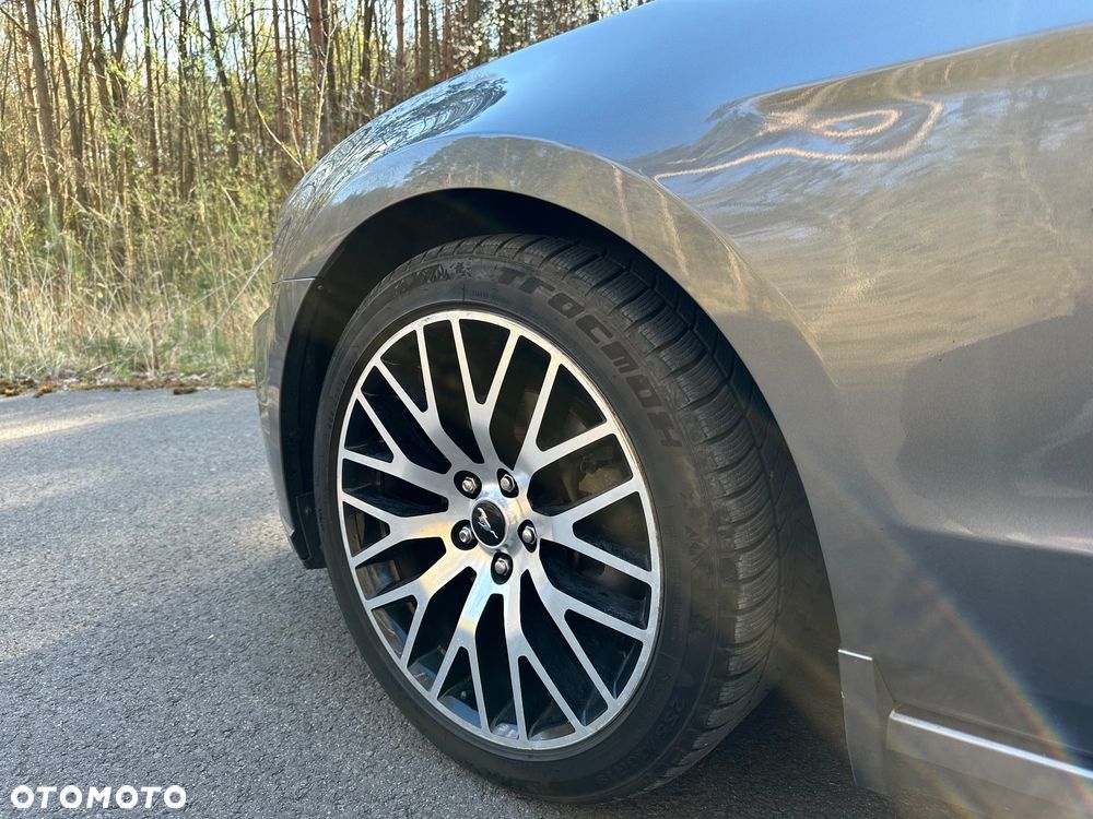 Ford Mustang 3.7 V6 Premium - 10