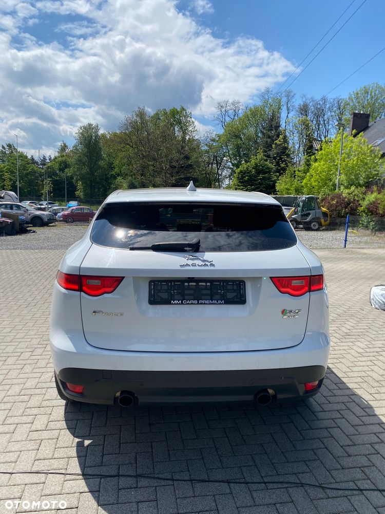 Jaguar F-Pace 3.0 TDV6 AWD R-Sport - 8