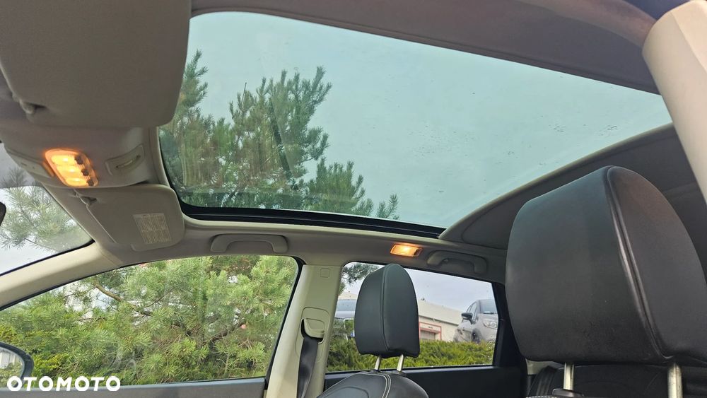 Nissan Qashqai 2.0 dCi 4x4 Acenta EU5 - 6