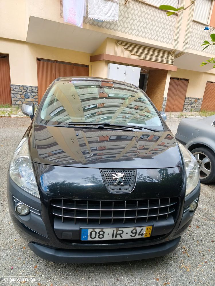 Peugeot 3008 1.6 HDi Executive - 4