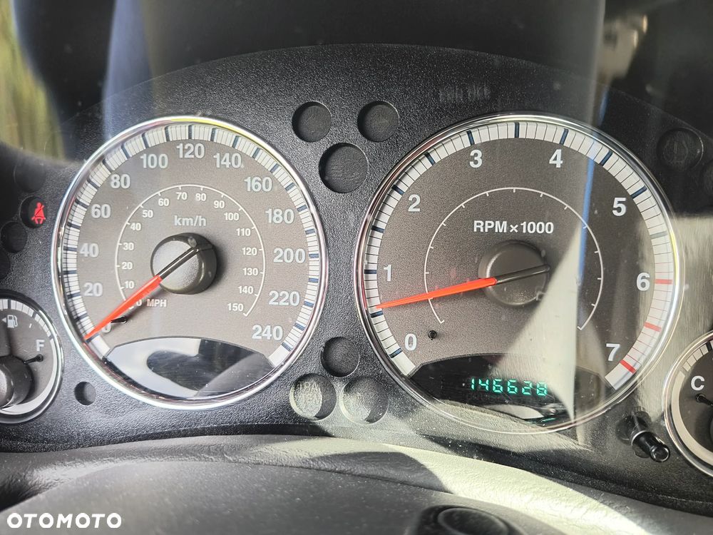 Jeep Cherokee 3.7 Automatik Limited - 11