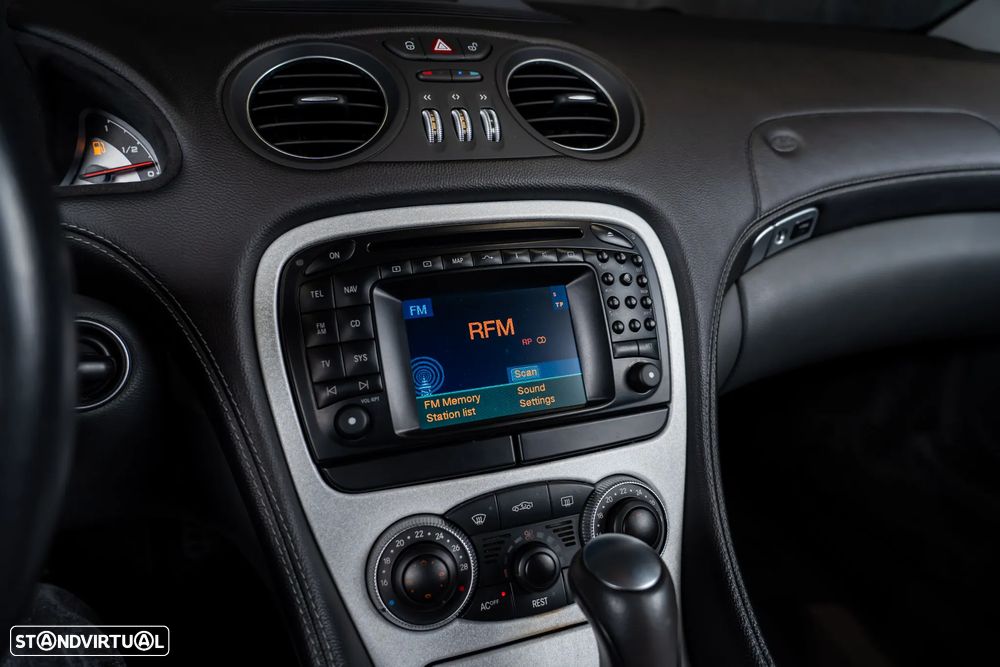 Mercedes-Benz SL 55 AMG Auto - 25