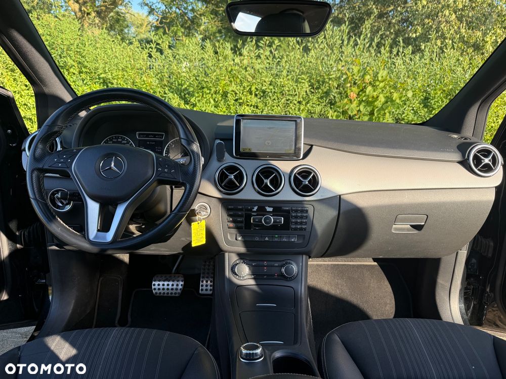 Mercedes-Benz Klasa B 180 CDI (BlueEFFICIENCY) 7G-DCT - 15