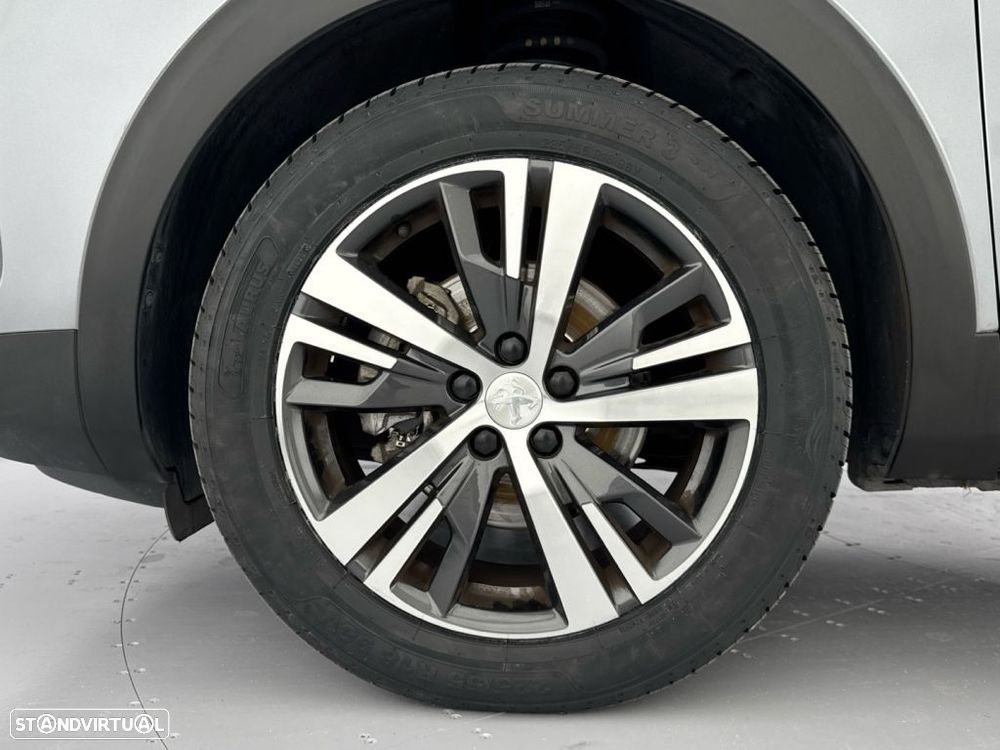 Peugeot 5008 1.5 BlueHDi Allure Pack EAT8 - 16