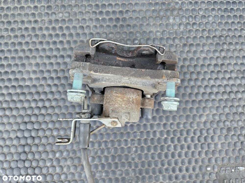 Zacisk Zaciski Jażmo Przód Przednie Hamulcowy Hamulcowe AUDI A4 B6 B7 VW 288mm - 13