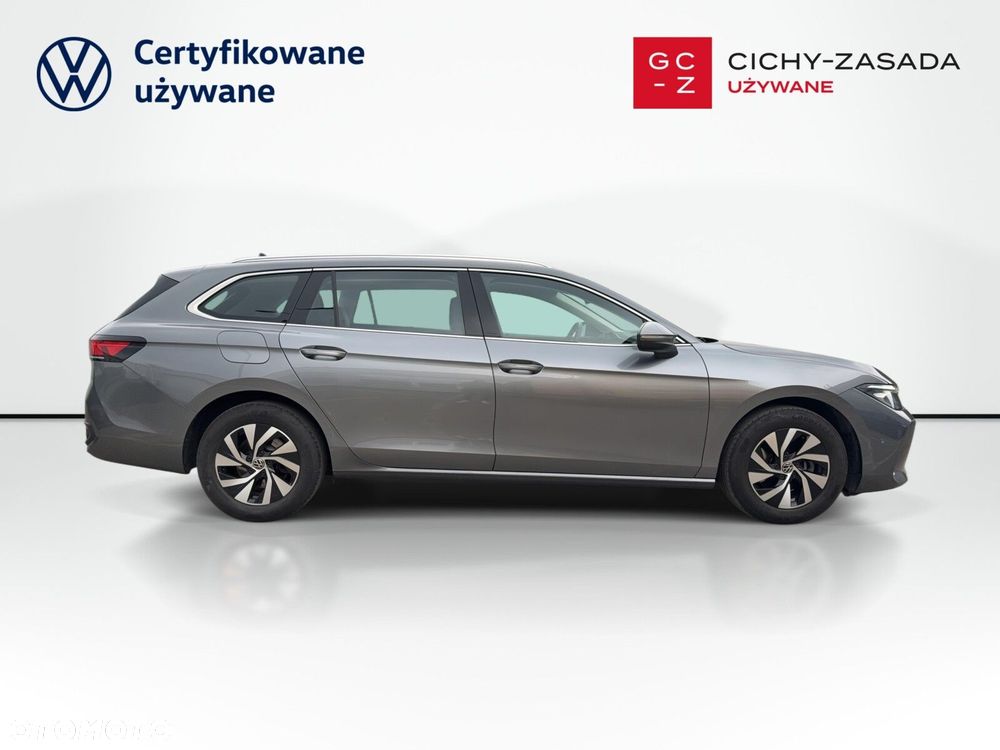 Volkswagen Passat Variant 1.5 TSI ACT mHEV Business DSG - 4