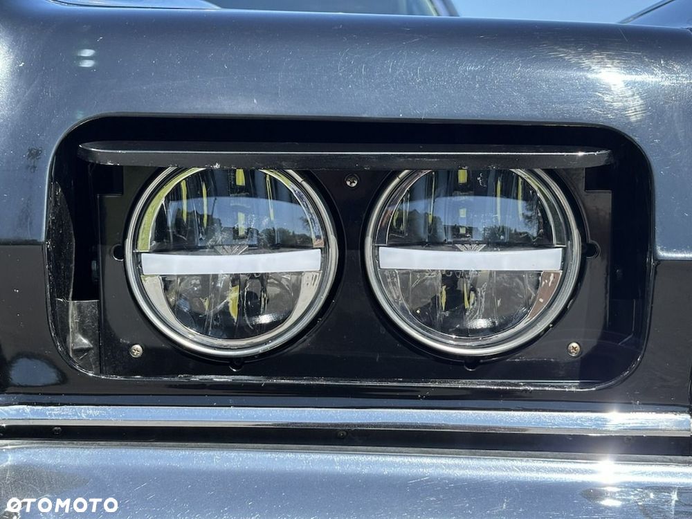 Lincoln Continental - 17