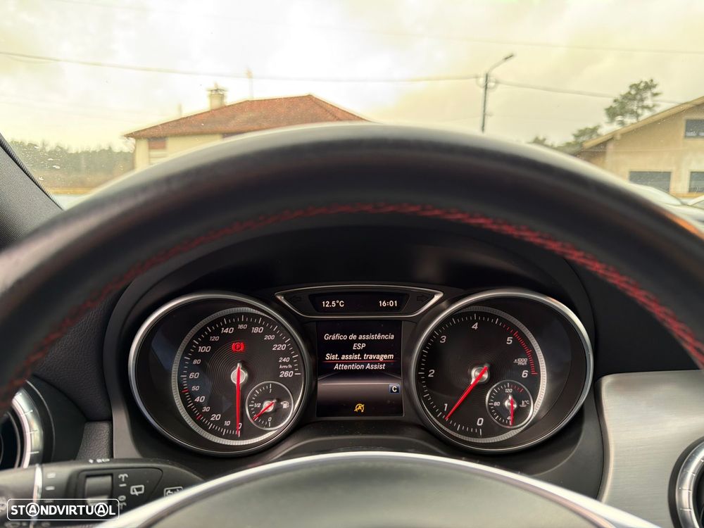 Mercedes-Benz CLA 180 d Shooting Brake AMG Line - 22