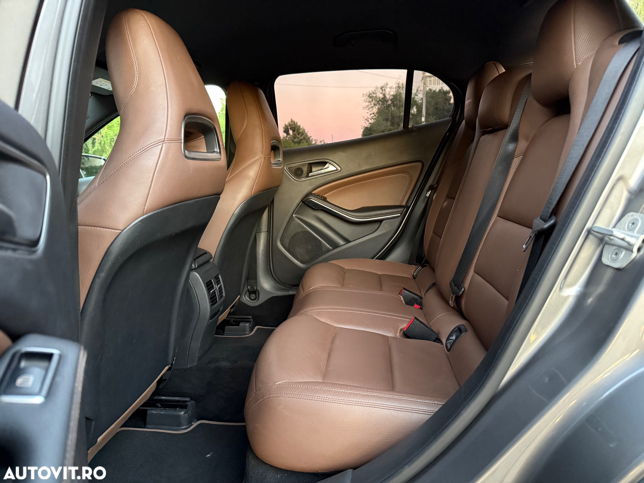Mercedes-Benz GLA 180 (CDI) d 7G-DCT Style - 39