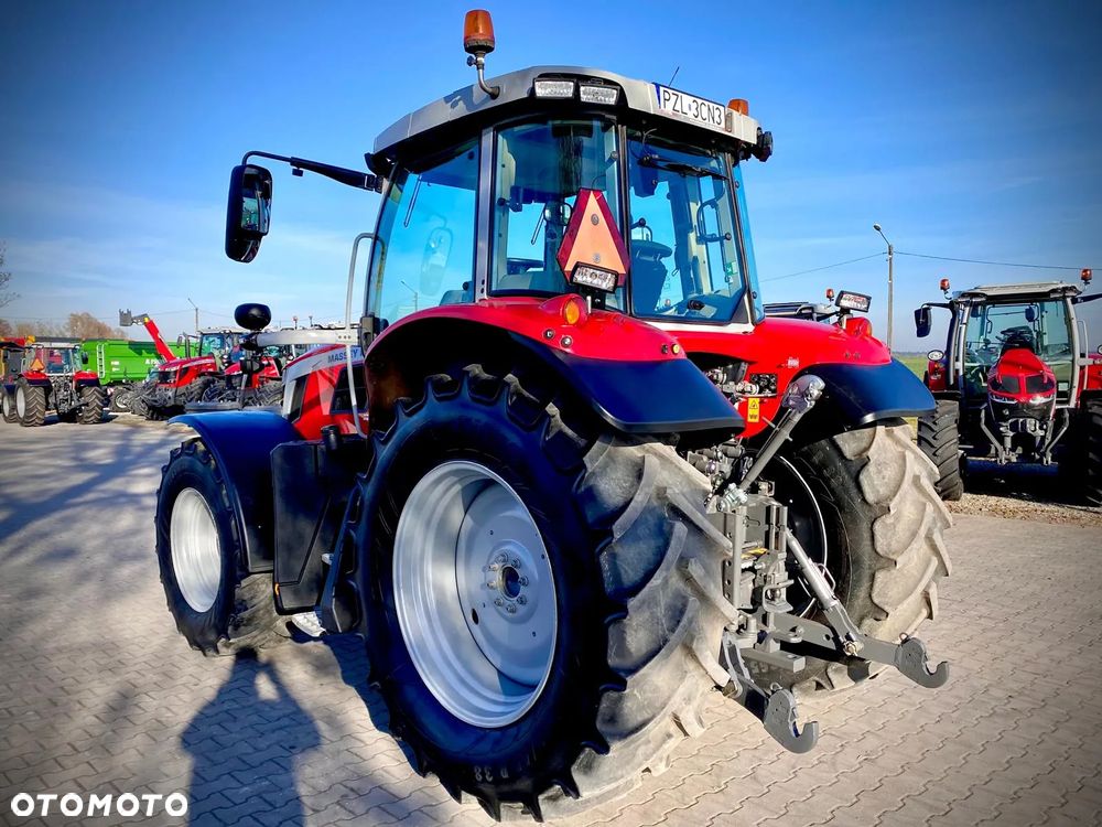 Massey Ferguson 6S.145 Dyna-6 Efficient - 3