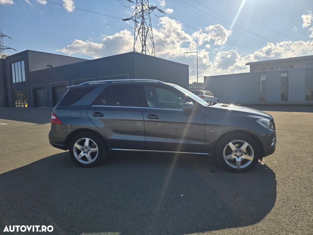 Mercedes-Benz ML 350 BlueTEC 4MATIC 7G-TRONIC - 3
