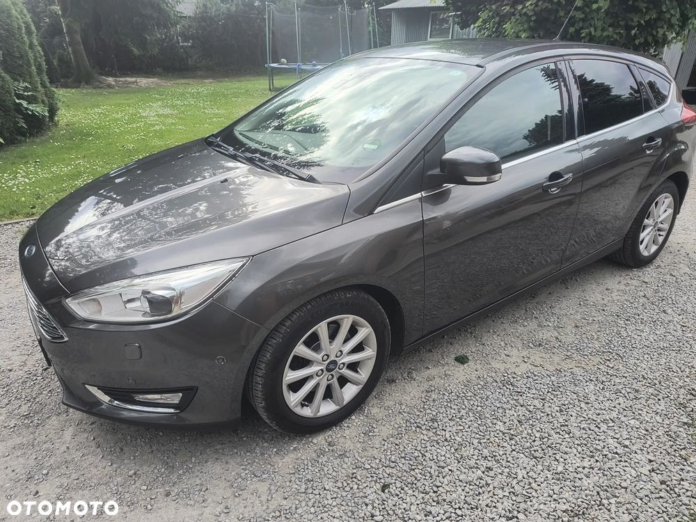 Ford Focus - 1