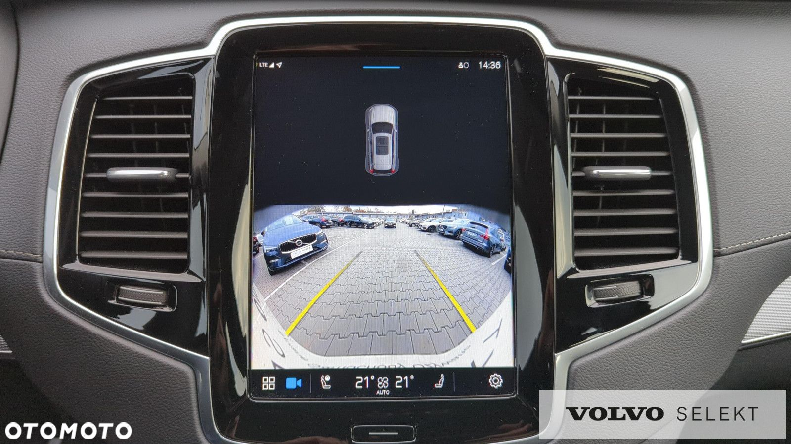 Volvo XC 90 - 22