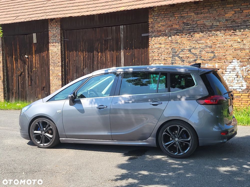 Opel Zafira Tourer 1.4 Turbo Sport - 3