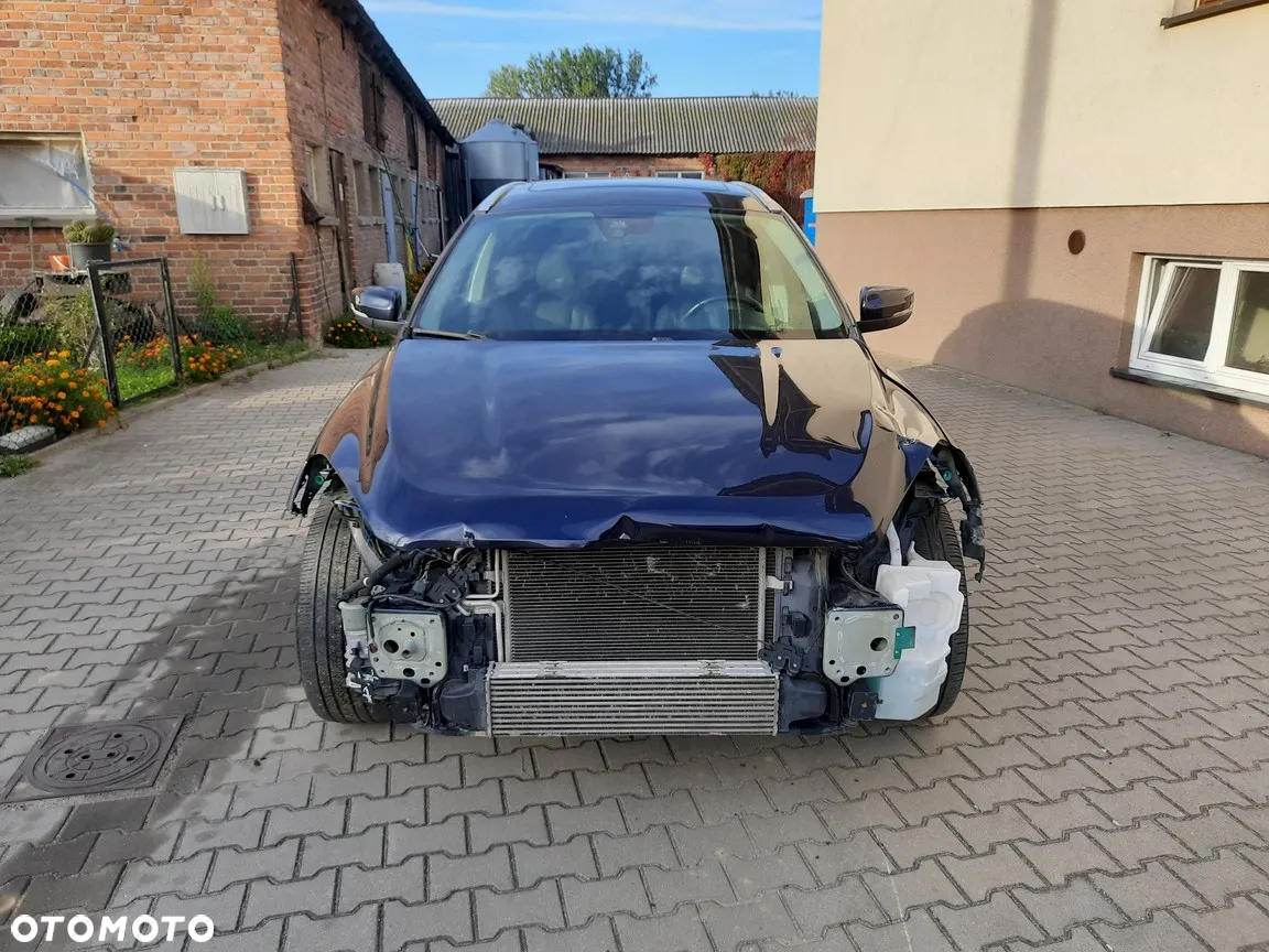 Volvo XC 60 - 2