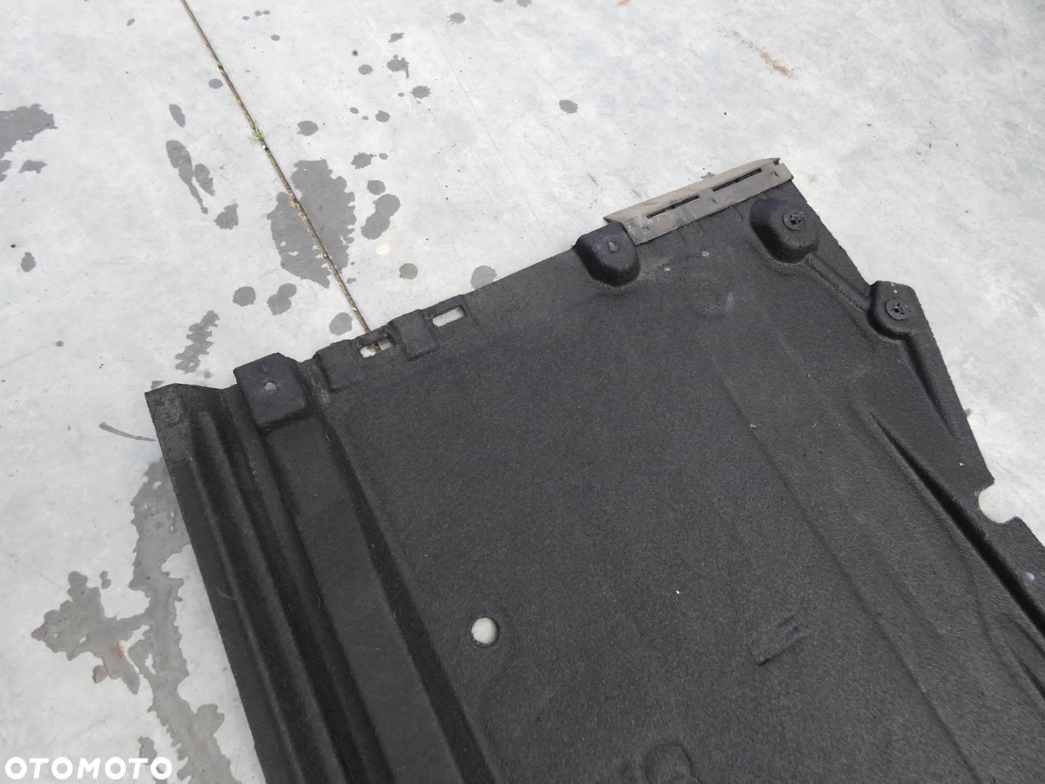 AUDI A4 B8 LIFT OSŁONA PODWOZIA PŁYTA PODŁOGI PRAWA DOLNA 8K0825208H D94 - 10