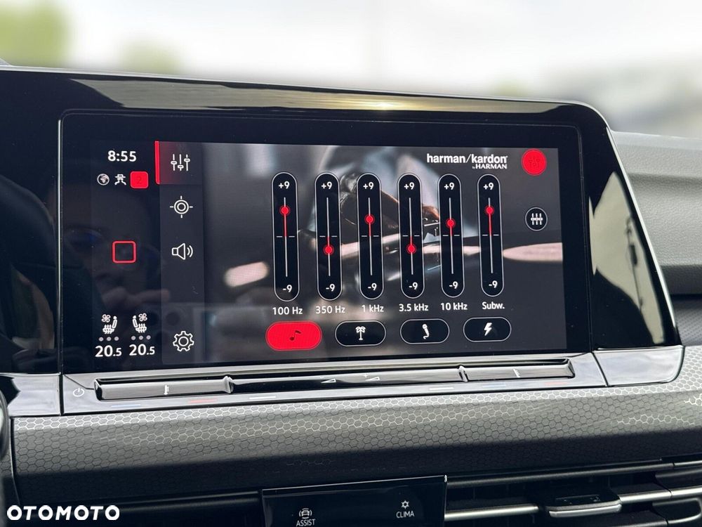 Volkswagen Golf - 34