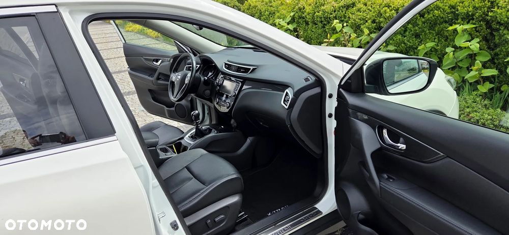 Nissan X-Trail 1.6 DIG-T Tekna - 29