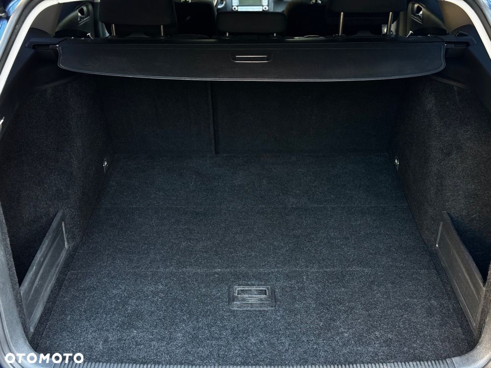 Volkswagen Passat 2.0 TDI 4Motion Comfortline - 15