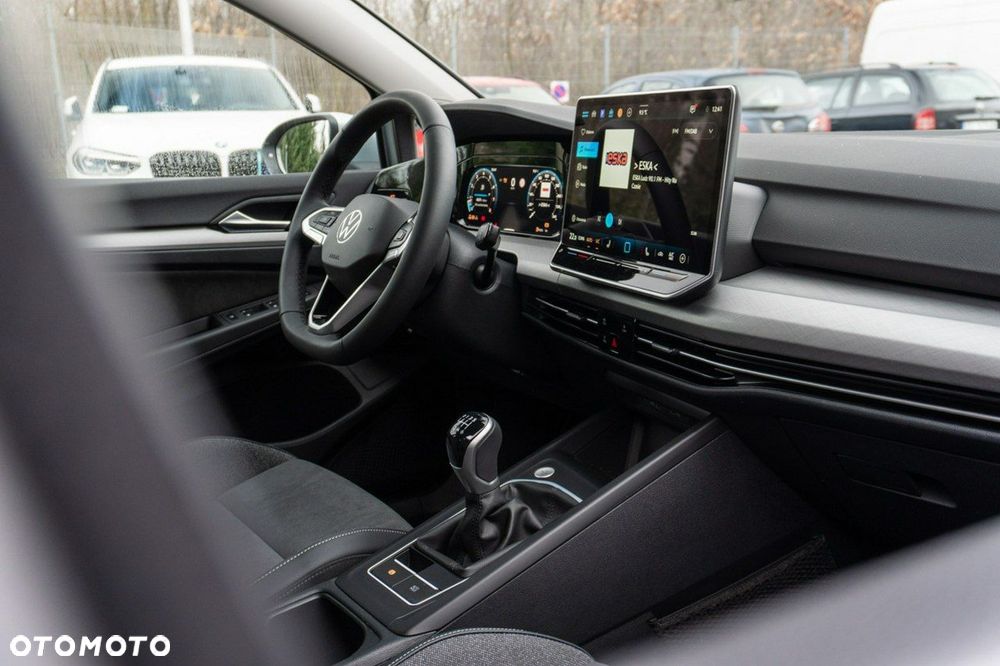 Volkswagen Golf - 13