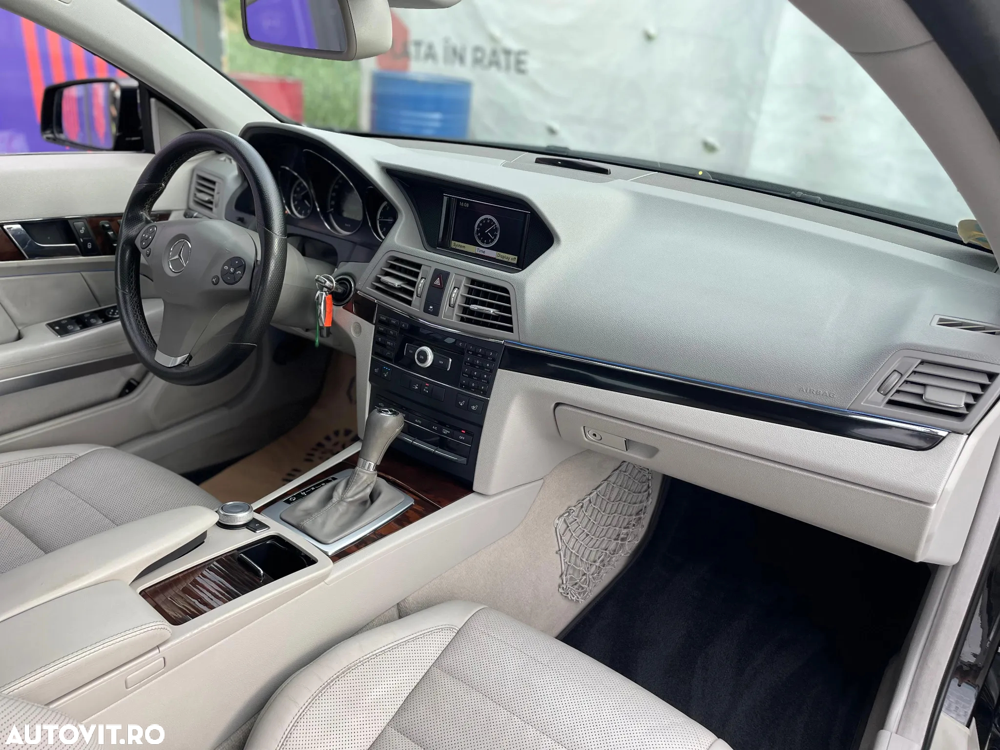 Mercedes-Benz E 250 CDI 4Matic 7G-TRONIC Elegance - 19