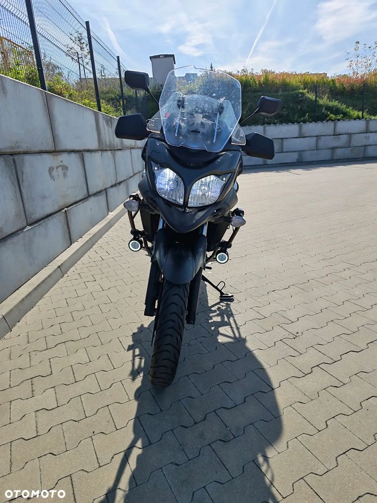 Suzuki V-STROM - 18