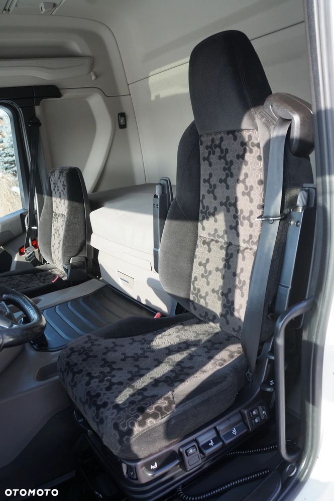 Scania G 450 6x2 CHŁODNIA KONTENER 8.45 m 21 PALET OŚ SKRĘTNA WINDA - 14