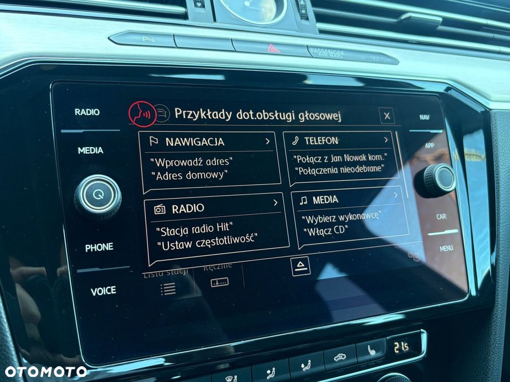 Volkswagen Passat - 32