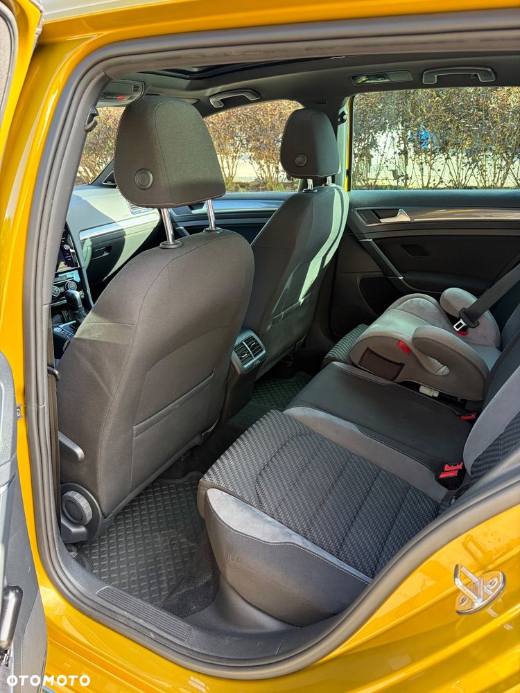 Volkswagen Golf Variant 1.5 TSI BMT Evo Highline DSG - 11
