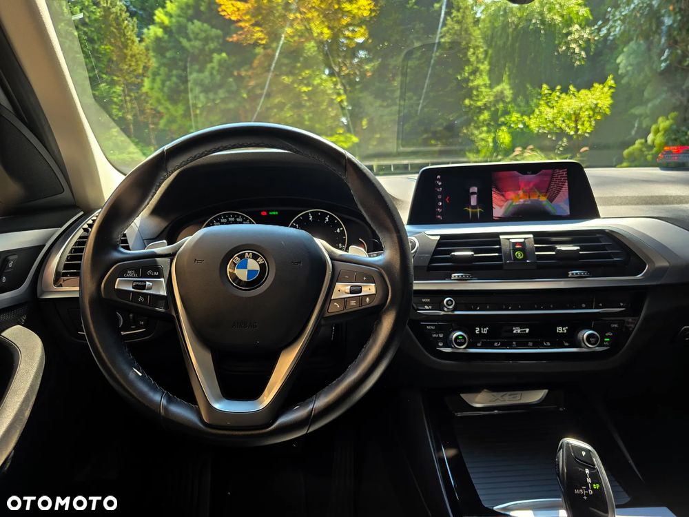 BMW X3 xDrive20d - 19