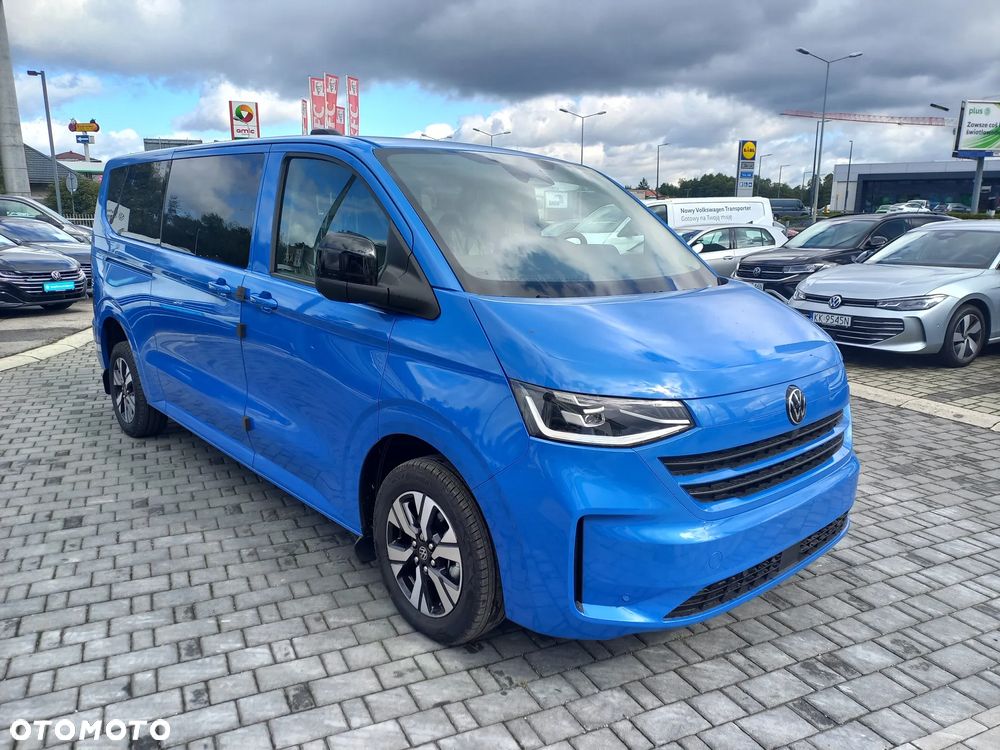 Volkswagen Caravelle - 2